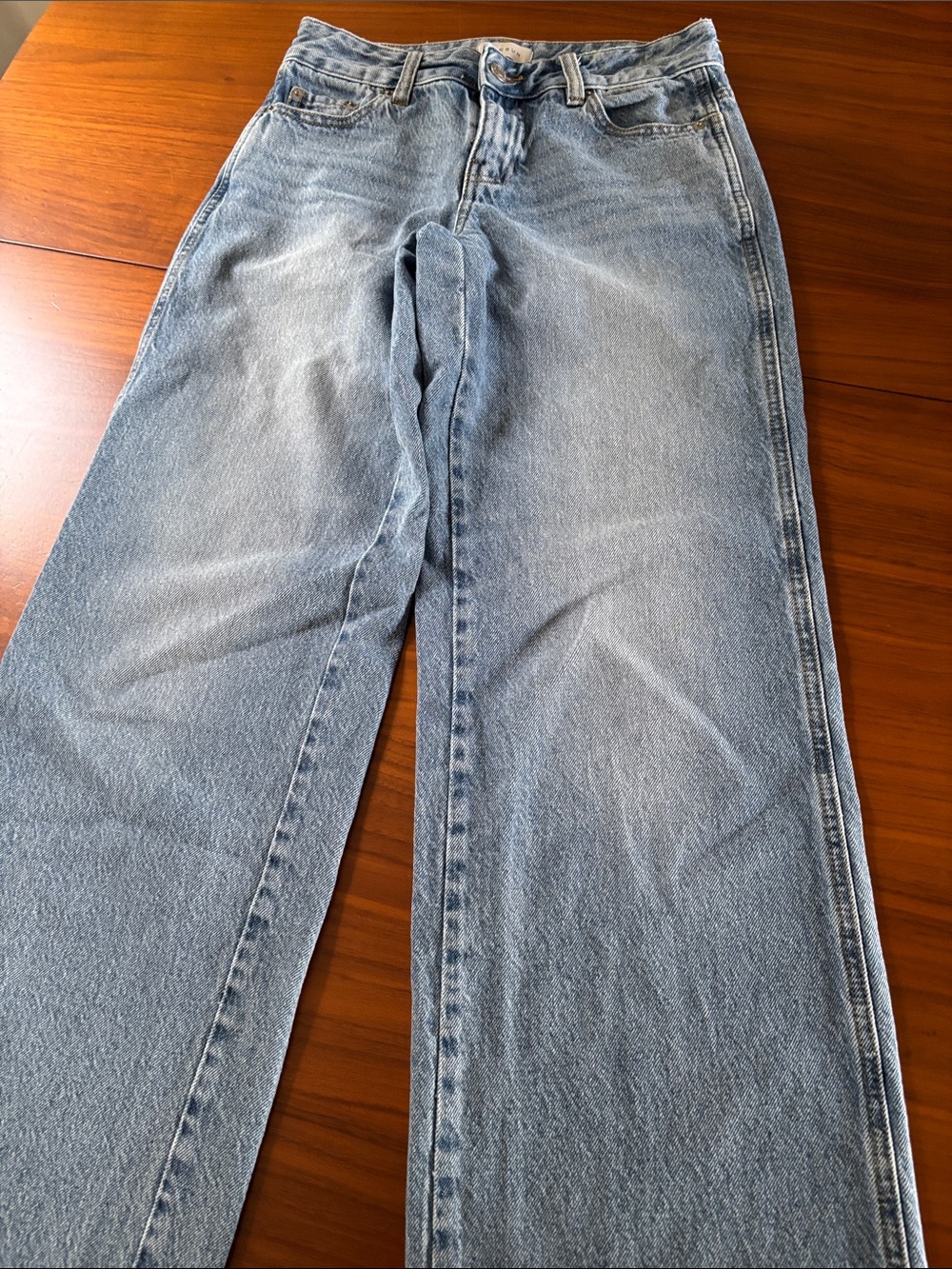Women's Light Blue Wide-Leg Jeans